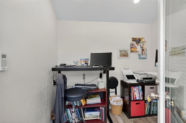 Building Photo - 11761 80th Ave