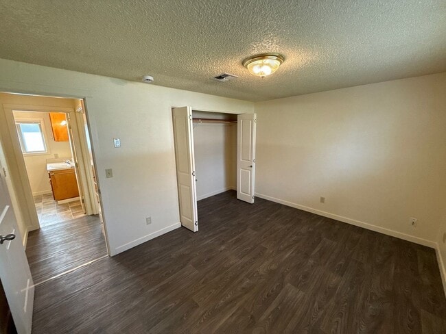 Building Photo - 411 E 3rd St