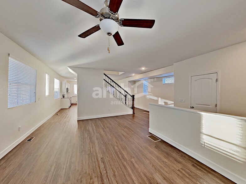 Building Photo - 4405 Crestone Peak St