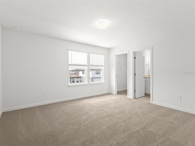 Building Photo - 11234 Sycamore Glen Loop