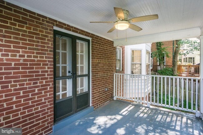 Building Photo - 1626 Kalmia Rd NW