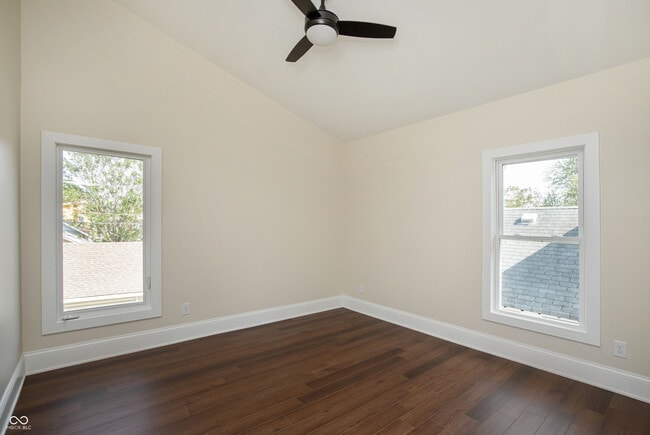 Building Photo - 405 Keystone Ave