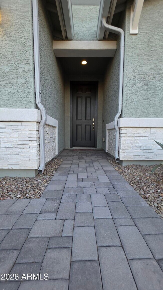Building Photo - 21668 N Belt Dr