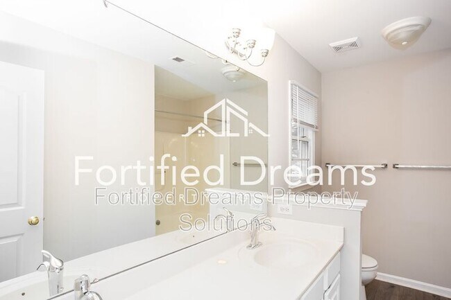 Building Photo - 4726 Morning Dew Ct