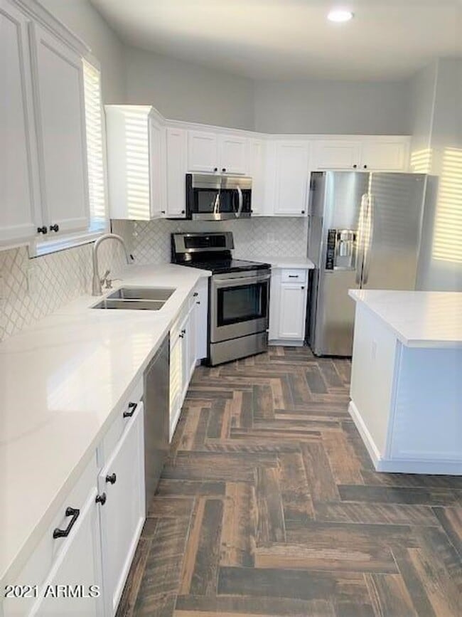 Building Photo - Rare 5-Bedroom Rental with Designer Kitchen and Community Pool