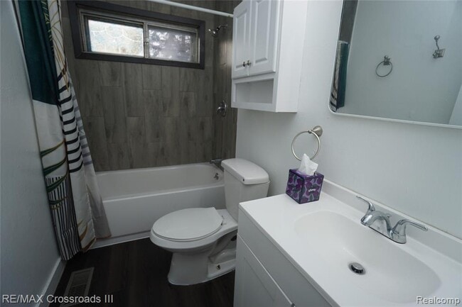 Building Photo - 11012 Jackson St