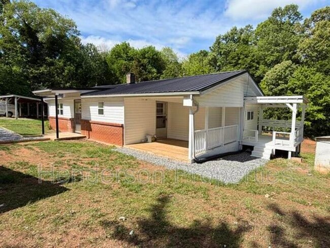 Building Photo - 4685 Harmony Hwy