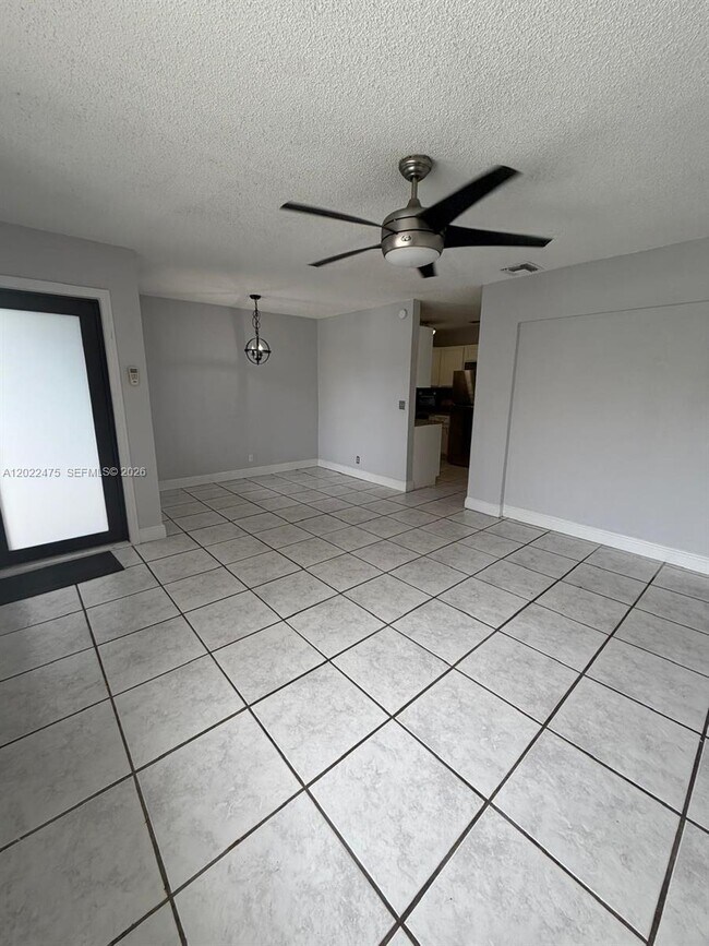 Building Photo - 9116 NW 35th Pl