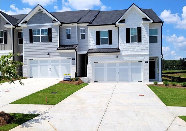 Building Photo - 310 Sound Cir