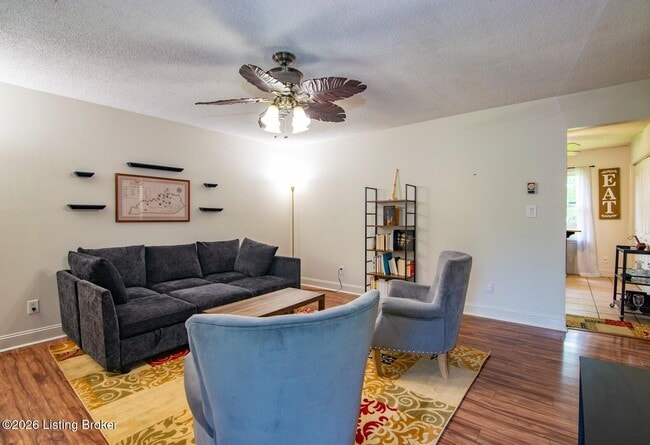 Building Photo - 119 E French St