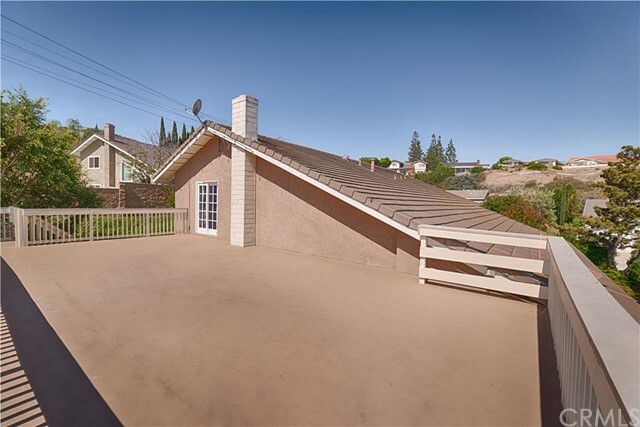 Building Photo - 660 S Covered Wagon Trail