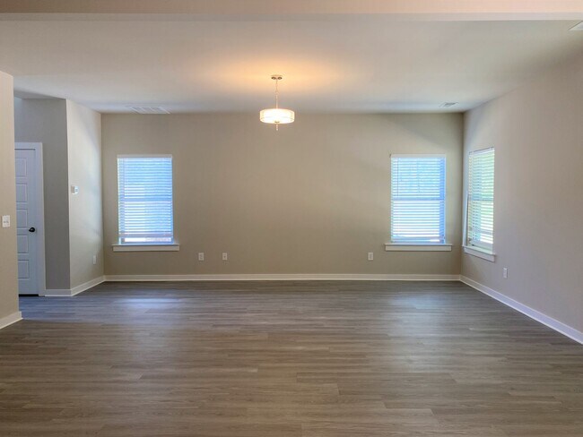 Building Photo - Home for Rent in Pinson, AL!!! Available NOW