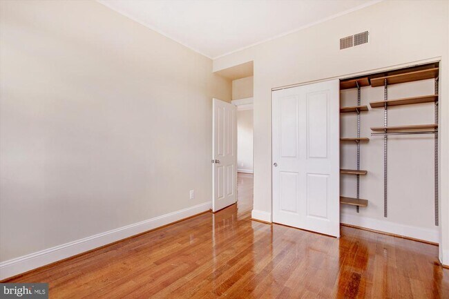 Building Photo - 2008 16th St NW