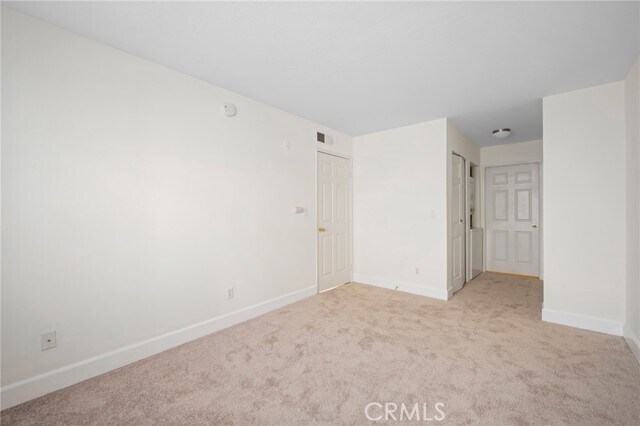 Building Photo - 7045 Woodley Ave