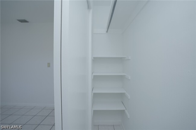 Building Photo - 1193 S Alhambra Cir