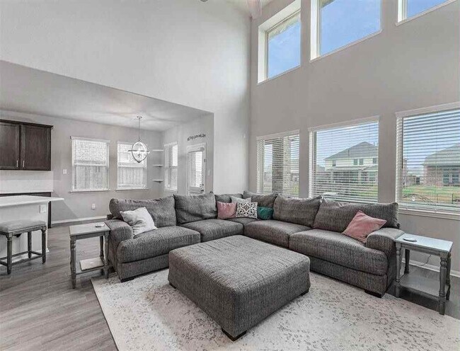 Building Photo - 3822 Venosa Ct