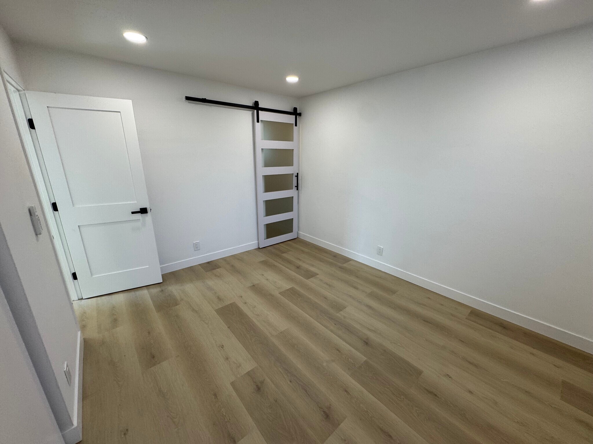 Master Bedroom - 2721 Mosswood Dr