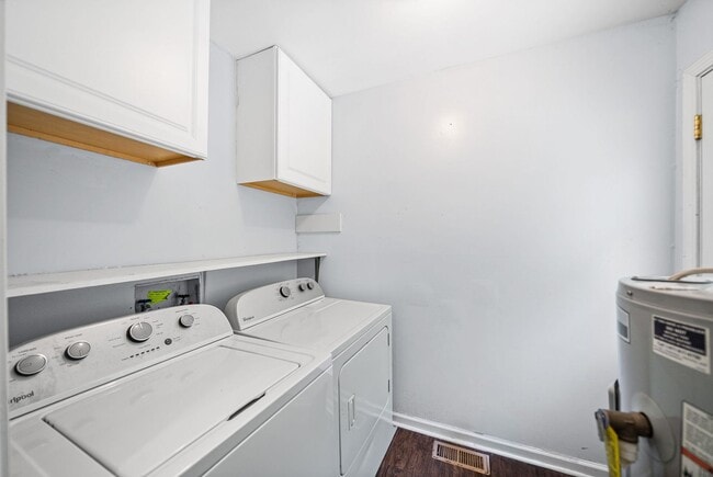 Building Photo - 750 Carmack Ct