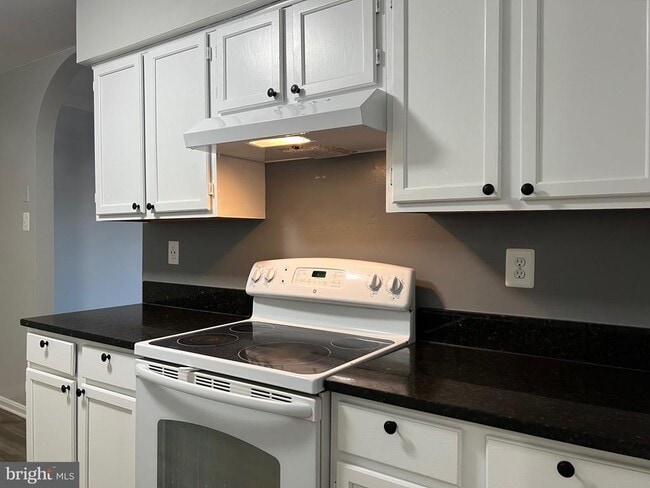 Building Photo - 10448 Rapidan Ln