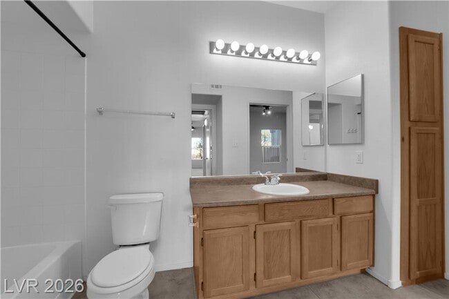 Building Photo - Beautiful 2 bedroom condo with garage!!!