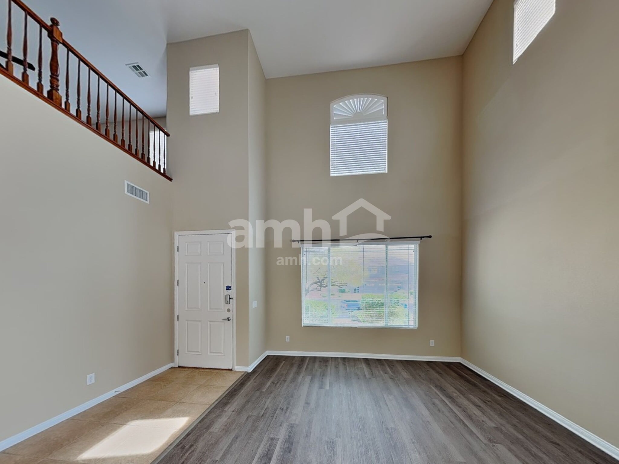 Building Photo - 627 Blue Snow River Ct