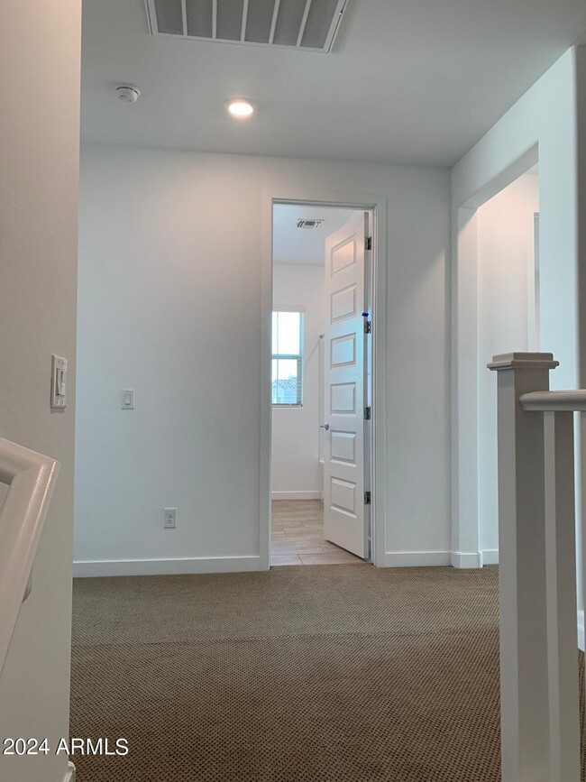 Building Photo - 4077 S Sabrina Dr