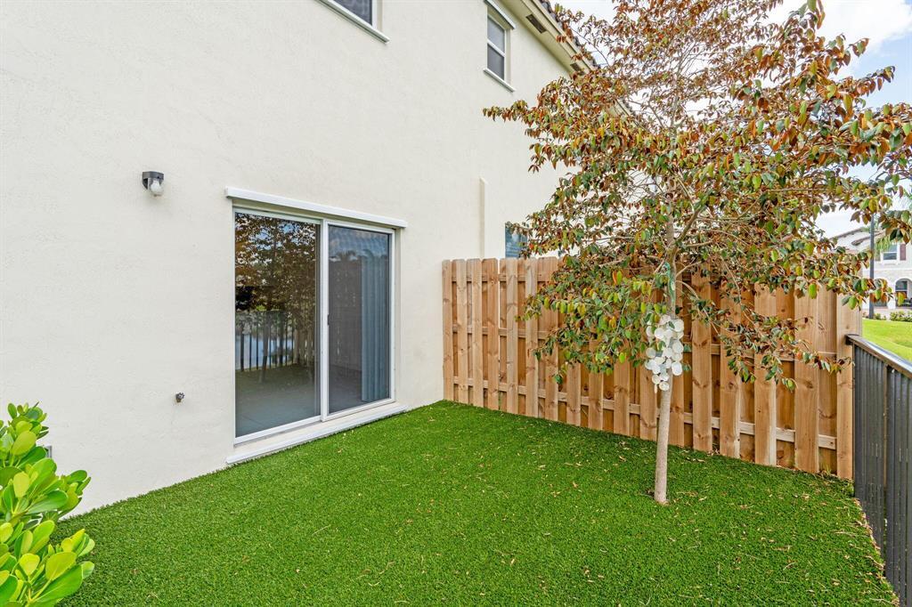 Building Photo - 5515 NW 27th St