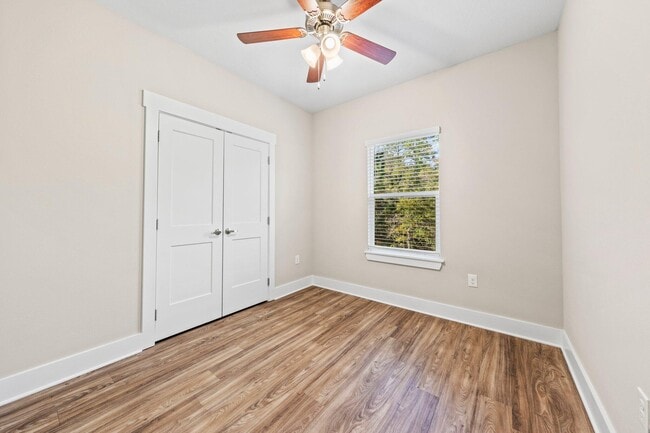 Building Photo - 246 N Sand Palm Rd