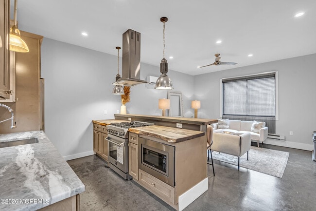 Building Photo - 10 McCready's Alley