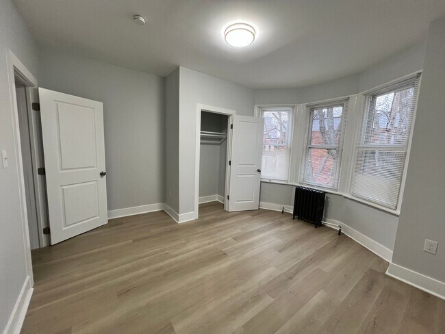 Building Photo - 1502 S Etting St