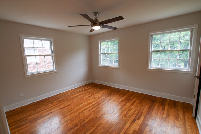 Building Photo - The Yards Townhomes