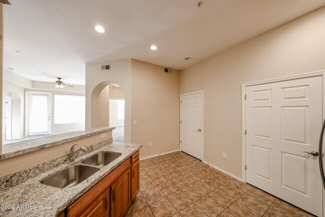 Building Photo - 14575 W Mountain View Blvd