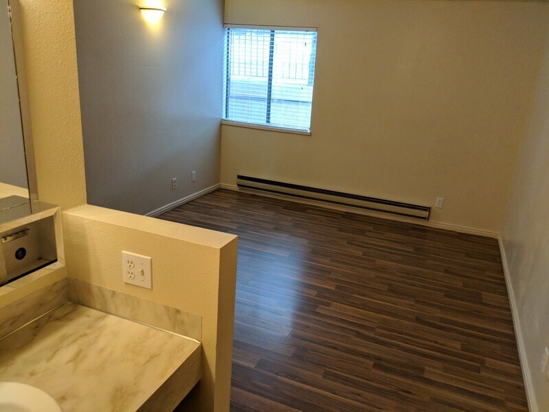 Building Photo - 1792 E 5625 S