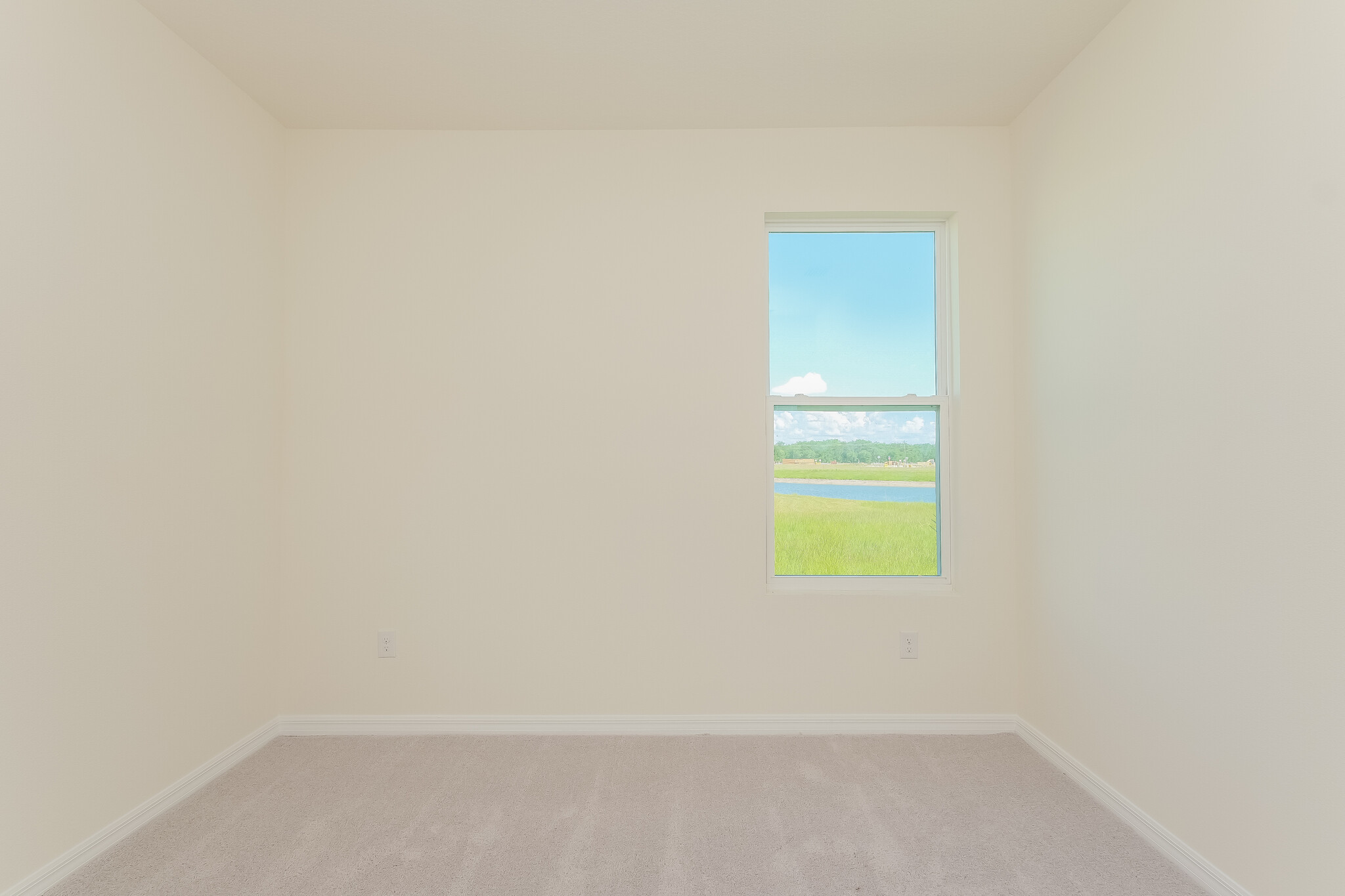 Building Photo - 10832 Charlotte Dr.