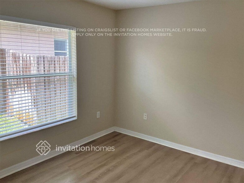 Building Photo - 7128 Royal George Ct