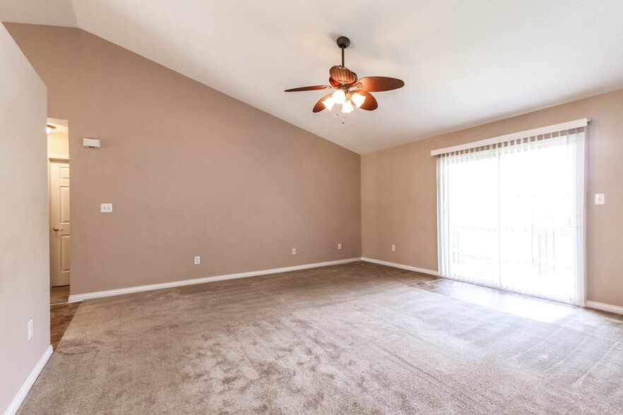 Building Photo - 6388 Oyster Key Ln