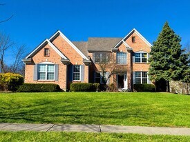 Building Photo - 4907 Forest Ridge Dr