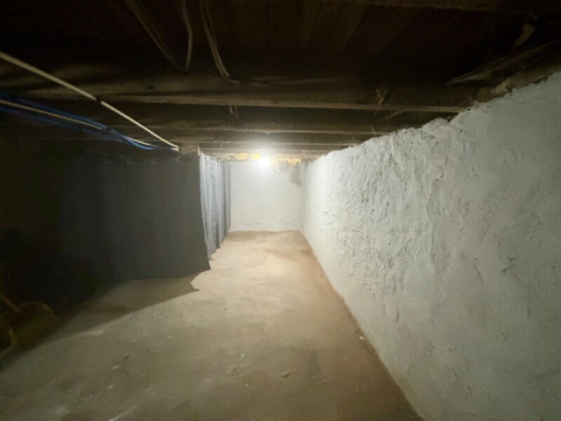 Building Photo - 6043 Wister St