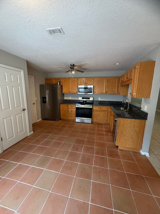 Building Photo - 4BR/3BA Home For Rent