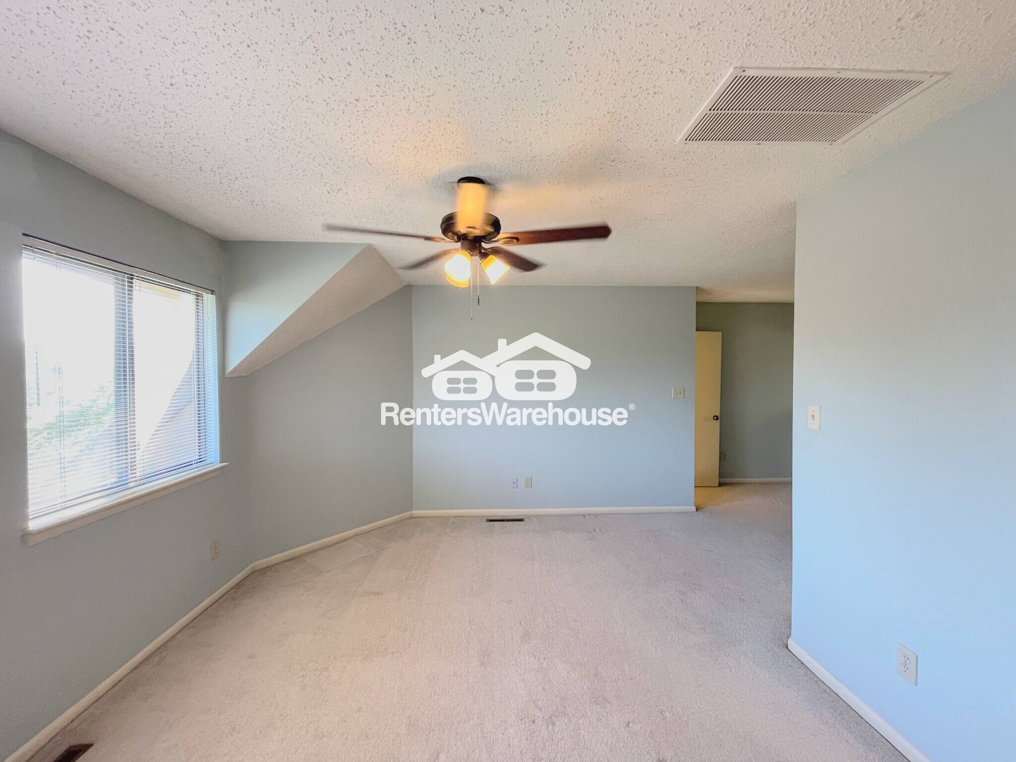 Building Photo - 3961 Aeries Way