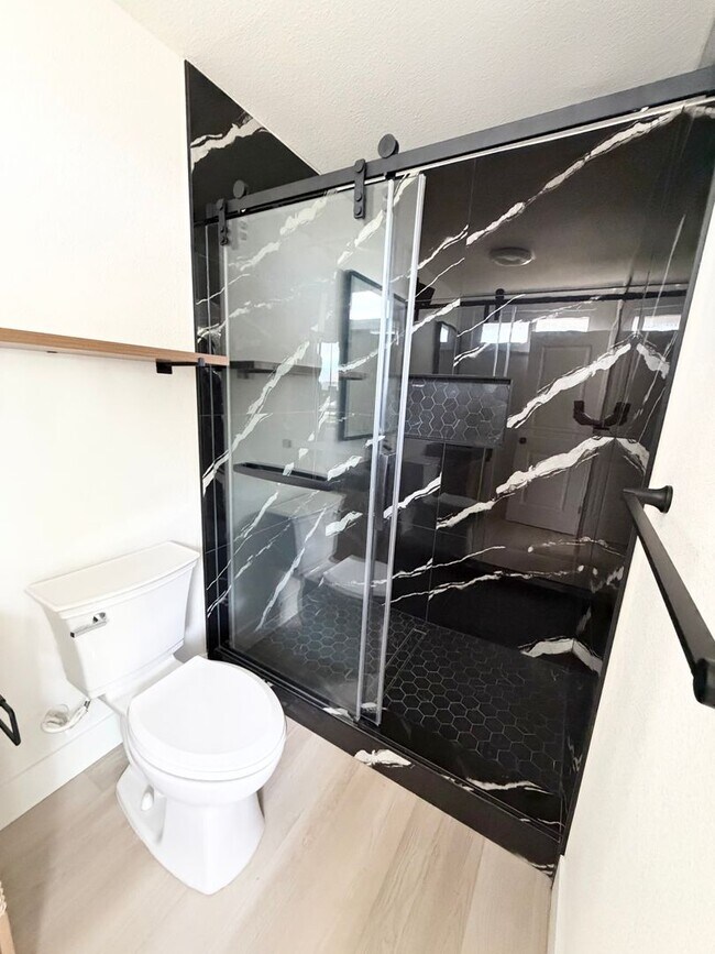 Building Photo - Beautifully Situated Home in an Established Diamond Bar Neighborhood - Utilities Included