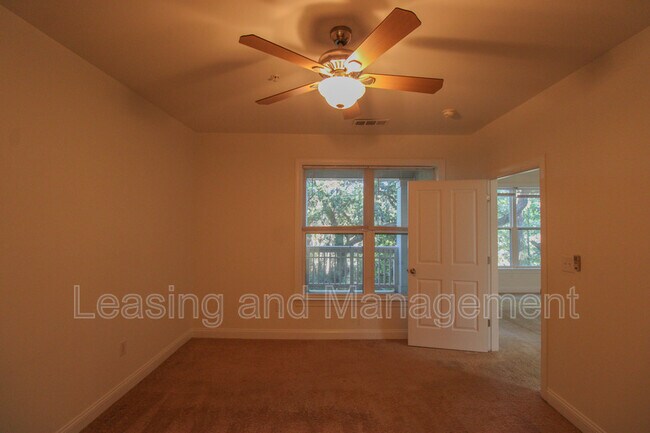 Building Photo - 2244 Ashley Crossing Dr