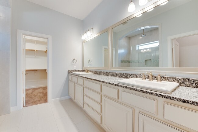 Building Photo - 15503 Bosque Valley Ct