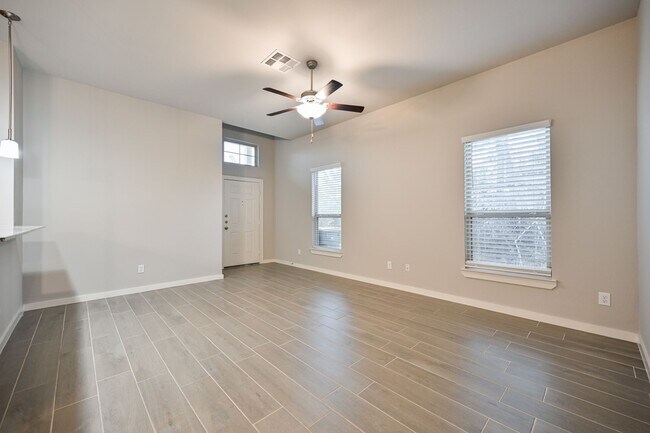 Building Photo - 127 Wickersham