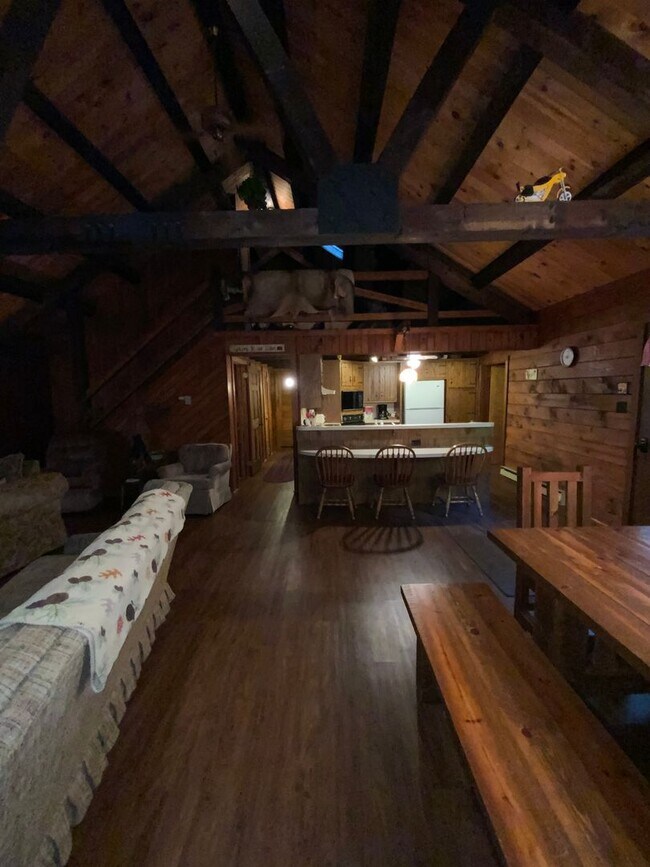 Building Photo - 88 Fox Rd