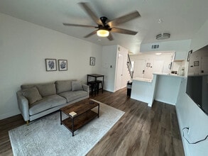 Building Photo - 4021 W 8th St