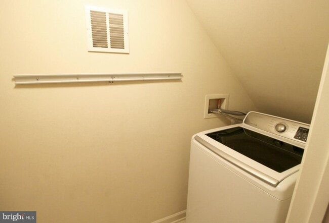 Building Photo - 20475 Greymont Terrace