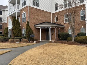 Building Photo - 14907 Santa Lucia Dr