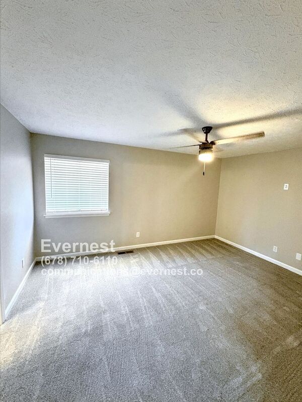 Building Photo - 4060 Day Trail S