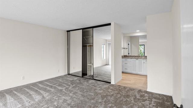 Building Photo - 812 Kalpati Cir